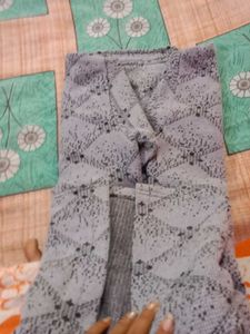 Patterned sweater for women