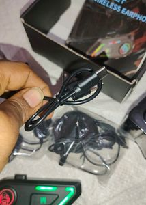 EDYELL Helmet Bluetooth Headset, Music Player 🎧