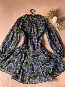 Longsleeve Dress