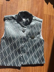 Boy Kurta Pajama Set With Jacket
