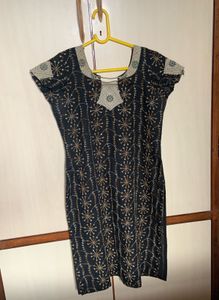 Tailormade Embroidered Black Kurta