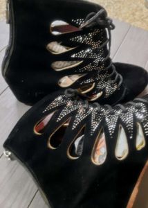 Black Boots Women