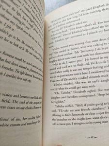 Haunting Violet by Alyxandra Harvey