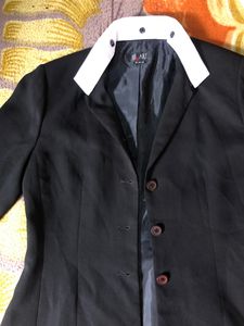 Black Light Weight Blazer