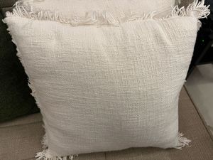 White Textured 3 Pillows (Pilllows With Covers)