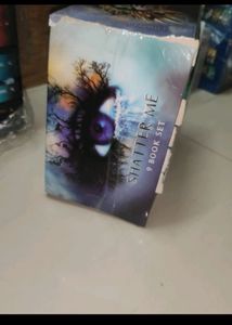 👁️‍🗨️✨ Shatter Me Series By Tahereh Mari