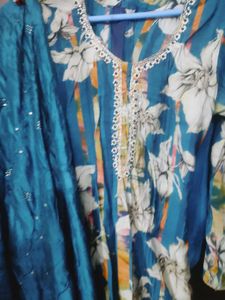 Floral Salwar Kameez Suit dupatta