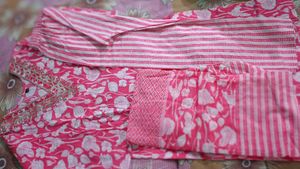 Pink Floral Kurta Set