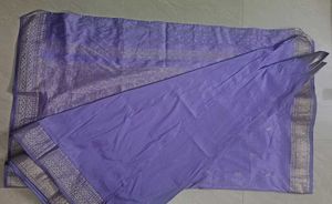 Elegant Saree for Sale! 💃🏻✨