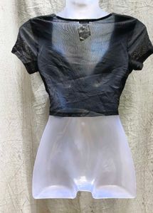 I. Chic Black Crop Top