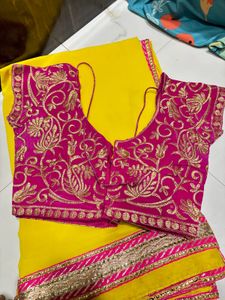 Beautiful Border Lace Saree