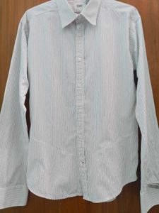 GUESS Shirt