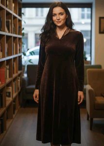 Elegant Brown Velvet Midi Dress