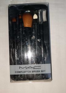 MAC Brush Set