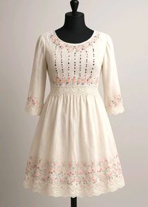 Floral Embroidered Linen Set