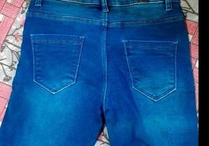 Girls Original Denim Jeans Size 28 30.Its New