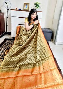 Semi KANJEEVARAM BLACK SAREE