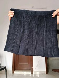 Black Skirt