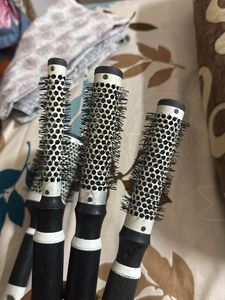 Lightly Used Roller Combs