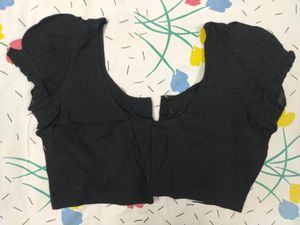 Black cotton Blouse Size 36 Short Sleeves Puffed