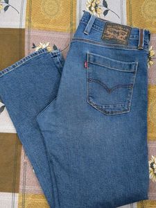 Levi's Jeans | 32