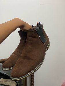 Brown Chelsea