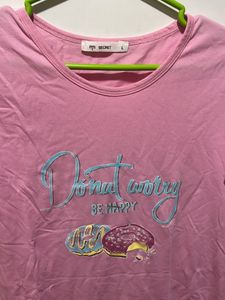 PINK TSHIRT FOR EVERYDAY USE