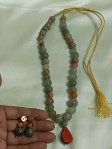 Glass Stone Moti Set