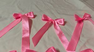 Pink Bow Ribbon 🎀 10 peices