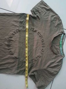 Benetton Olive Green Graphic Tee