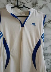 Sports T-shirt