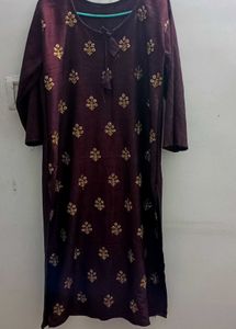 Embroidered Floral Maroon kurti ❣️