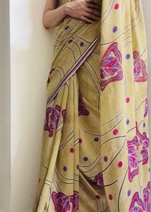 Elegant Floral Print Saree