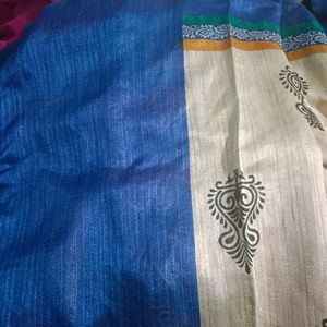 New❤️💙 Unused Saree With Blouse Material