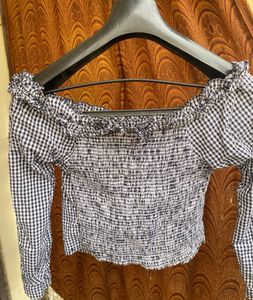 5 COMBO TOPSWEAR******SALE……SALE****