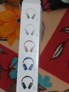 P9 Wireless Headphones - New