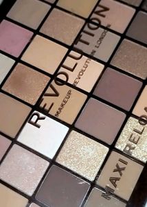 Revolution Eyeshadow Palette