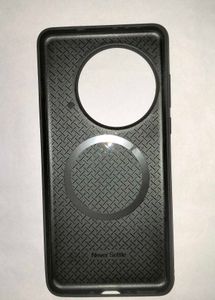 OnePlus 13 Sandstone Magnetic Case