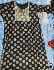 Elegant Black kurta with golden Embroidery.