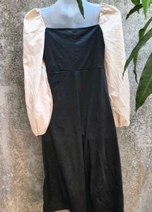 1.6.3 CUTE BLACK LONG DRESS