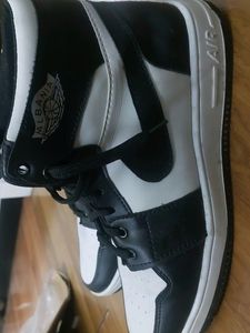 NIKE JORDANS 1ST COPY