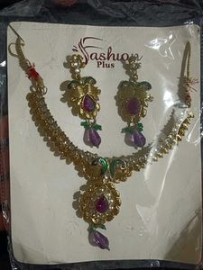Motif Necklace &amp; Earrings SetEthnic Peacock Jewell