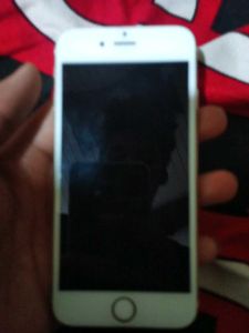 New Zara I Ph 6s Only 1000
