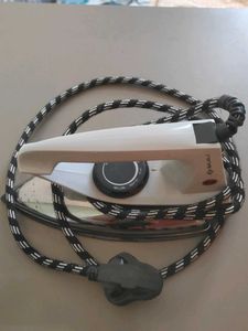 Bajaj Iron Box