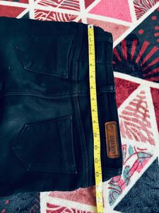 Black Jeans