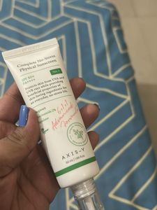 Axis Y No stress physical sunscreen
