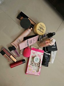 All Cosmetics And One Item For 20 Rs