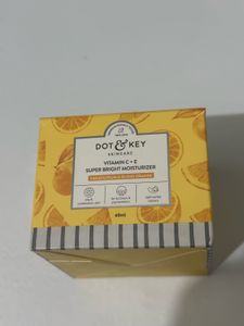 Dot & Key Vitamin C+E Super Bright Moisturiser