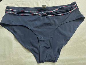 Elegant Navy Blue Panties