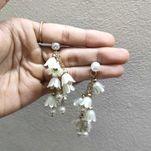 Cute Tulip Earrings (Floral)